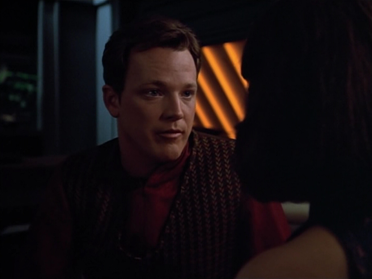 extant_StarTrek_VOY_4x07-ScientificMethod_04229.jpg