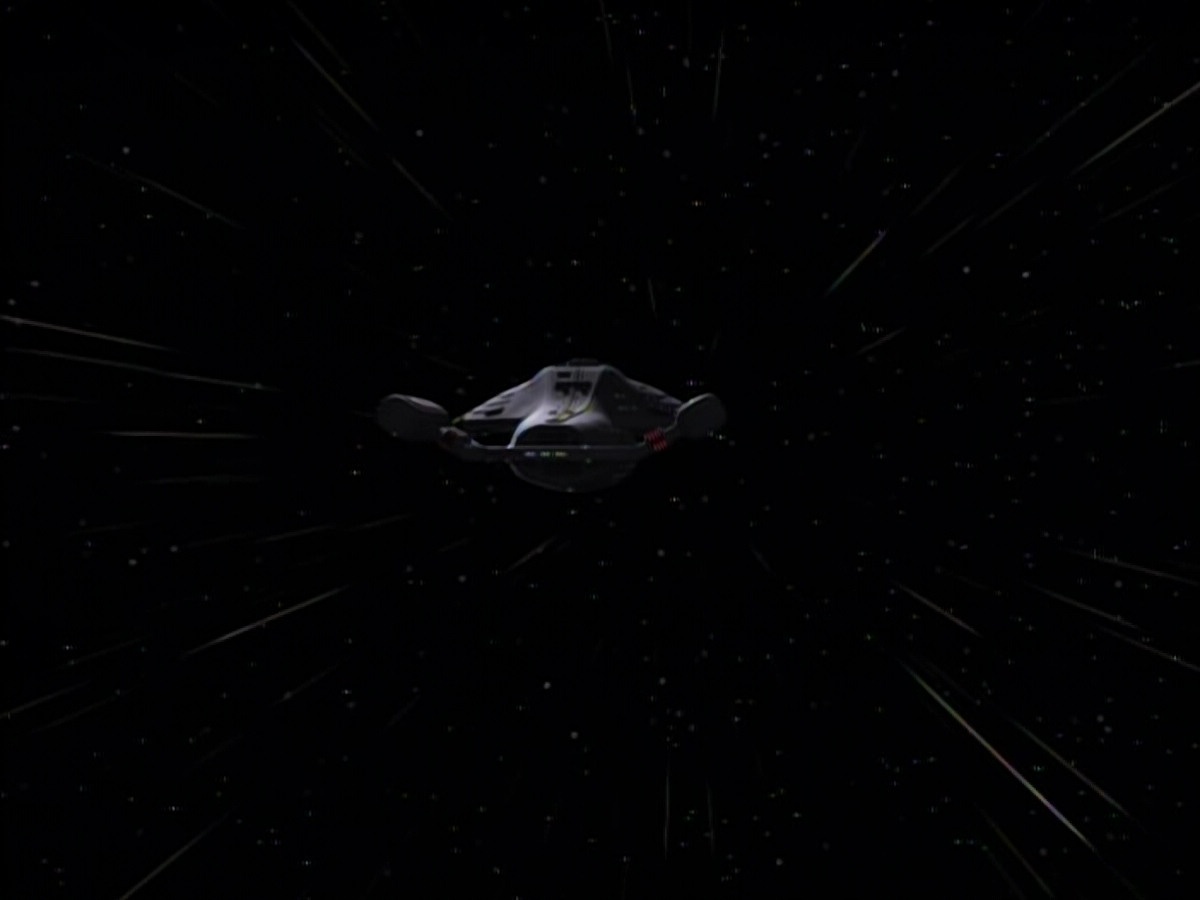 extant_StarTrek_VOY_4x07-ScientificMethod_04328.jpg