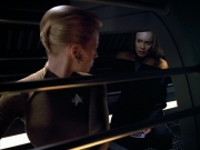 Filename=extant_StarTrek_VOY_4x07-ScientificMethod_00082.jpg
Filesize=133KiB
Dimensions=1200x900
Date added=Aug 20, 2019 extant_StarTrek_VOY_4x07-ScientificMethod_00082.jpg