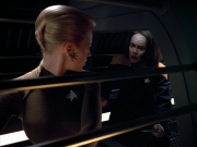 Filename=extant_StarTrek_VOY_4x07-ScientificMethod_00102.jpg
Filesize=128KiB
Dimensions=1200x900
Date added=Aug 20, 2019 extant_StarTrek_VOY_4x07-ScientificMethod_00102.jpg