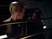 Filename=extant_StarTrek_VOY_4x07-ScientificMethod_00103.jpg
Filesize=123KiB
Dimensions=1200x900
Date added=Aug 20, 2019 extant_StarTrek_VOY_4x07-ScientificMethod_00103.jpg