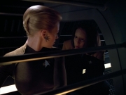 Filename=extant_StarTrek_VOY_4x07-ScientificMethod_00104.jpg
Filesize=128KiB
Dimensions=1200x900
Date added=Aug 20, 2019 extant_StarTrek_VOY_4x07-ScientificMethod_00104.jpg