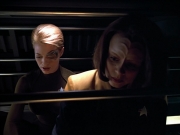 Filename=extant_StarTrek_VOY_4x07-ScientificMethod_00131.jpg
Filesize=124KiB
Dimensions=1200x900
Date added=Aug 20, 2019 extant_StarTrek_VOY_4x07-ScientificMethod_00131.jpg
