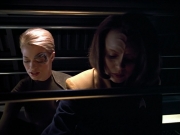 Filename=extant_StarTrek_VOY_4x07-ScientificMethod_00136.jpg
Filesize=129KiB
Dimensions=1200x900
Date added=Aug 20, 2019 extant_StarTrek_VOY_4x07-ScientificMethod_00136.jpg