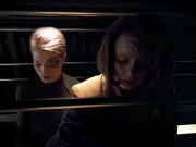 Filename=extant_StarTrek_VOY_4x07-ScientificMethod_00137.jpg
Filesize=118KiB
Dimensions=1200x900
Date added=Aug 20, 2019 extant_StarTrek_VOY_4x07-ScientificMethod_00137.jpg