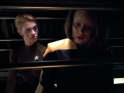 Filename=extant_StarTrek_VOY_4x07-ScientificMethod_00171.jpg
Filesize=129KiB
Dimensions=1200x900
Date added=Aug 20, 2019 extant_StarTrek_VOY_4x07-ScientificMethod_00171.jpg