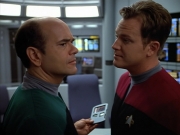 Filename=extant_StarTrek_VOY_4x07-ScientificMethod_00243.jpg
Filesize=163KiB
Dimensions=1200x900
Date added=Aug 20, 2019 extant_StarTrek_VOY_4x07-ScientificMethod_00243.jpg