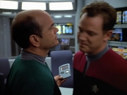 Filename=extant_StarTrek_VOY_4x07-ScientificMethod_00256.jpg
Filesize=157KiB
Dimensions=1200x900
Date added=Aug 20, 2019 extant_StarTrek_VOY_4x07-ScientificMethod_00256.jpg