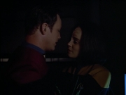 Filename=extant_StarTrek_VOY_4x07-ScientificMethod_00373.jpg
Filesize=78KiB
Dimensions=1200x900
Date added=Aug 20, 2019 extant_StarTrek_VOY_4x07-ScientificMethod_00373.jpg