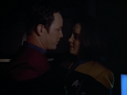 Filename=extant_StarTrek_VOY_4x07-ScientificMethod_00378.jpg
Filesize=81KiB
Dimensions=1200x900
Date added=Aug 20, 2019 extant_StarTrek_VOY_4x07-ScientificMethod_00378.jpg