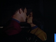 Filename=extant_StarTrek_VOY_4x07-ScientificMethod_00390.jpg
Filesize=80KiB
Dimensions=1200x900
Date added=Aug 20, 2019 extant_StarTrek_VOY_4x07-ScientificMethod_00390.jpg