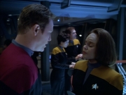 extant_StarTrek_VOY_4x07-ScientificMethod_00797.jpg