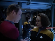 extant_StarTrek_VOY_4x07-ScientificMethod_00812.jpg