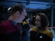 extant_StarTrek_VOY_4x07-ScientificMethod_00815.jpg