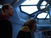 extant_StarTrek_VOY_4x07-ScientificMethod_00880.jpg