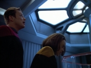extant_StarTrek_VOY_4x07-ScientificMethod_00881.jpg