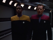 Filename=extant_StarTrek_VOY_4x07-ScientificMethod_00910.jpg
Filesize=121KiB
Dimensions=1200x900
Date added=Aug 20, 2019 extant_StarTrek_VOY_4x07-ScientificMethod_00910.jpg