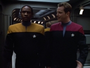Filename=extant_StarTrek_VOY_4x07-ScientificMethod_00918.jpg
Filesize=133KiB
Dimensions=1200x900
Date added=Aug 20, 2019 extant_StarTrek_VOY_4x07-ScientificMethod_00918.jpg