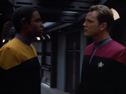 Filename=extant_StarTrek_VOY_4x07-ScientificMethod_00933.jpg
Filesize=126KiB
Dimensions=1200x900
Date added=Aug 20, 2019 extant_StarTrek_VOY_4x07-ScientificMethod_00933.jpg