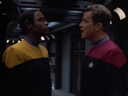 Filename=extant_StarTrek_VOY_4x07-ScientificMethod_00942.jpg
Filesize=132KiB
Dimensions=1200x900
Date added=Aug 20, 2019 extant_StarTrek_VOY_4x07-ScientificMethod_00942.jpg
