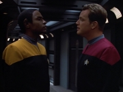Filename=extant_StarTrek_VOY_4x07-ScientificMethod_00944.jpg
Filesize=132KiB
Dimensions=1200x900
Date added=Aug 20, 2019 extant_StarTrek_VOY_4x07-ScientificMethod_00944.jpg