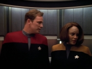 Filename=extant_StarTrek_VOY_4x07-ScientificMethod_00979.jpg
Filesize=127KiB
Dimensions=1200x900
Date added=Aug 20, 2019 extant_StarTrek_VOY_4x07-ScientificMethod_00979.jpg