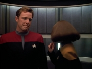 Filename=extant_StarTrek_VOY_4x07-ScientificMethod_00982.jpg
Filesize=127KiB
Dimensions=1200x900
Date added=Aug 20, 2019 extant_StarTrek_VOY_4x07-ScientificMethod_00982.jpg