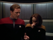 Filename=extant_StarTrek_VOY_4x07-ScientificMethod_00987.jpg
Filesize=130KiB
Dimensions=1200x900
Date added=Aug 20, 2019 extant_StarTrek_VOY_4x07-ScientificMethod_00987.jpg