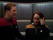 Filename=extant_StarTrek_VOY_4x07-ScientificMethod_00992.jpg
Filesize=139KiB
Dimensions=1200x900
Date added=Aug 20, 2019 extant_StarTrek_VOY_4x07-ScientificMethod_00992.jpg