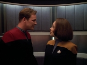 Filename=extant_StarTrek_VOY_4x07-ScientificMethod_00994.jpg
Filesize=130KiB
Dimensions=1200x900
Date added=Aug 20, 2019 extant_StarTrek_VOY_4x07-ScientificMethod_00994.jpg