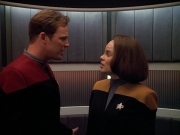 Filename=extant_StarTrek_VOY_4x07-ScientificMethod_00996.jpg
Filesize=144KiB
Dimensions=1200x900
Date added=Aug 20, 2019 extant_StarTrek_VOY_4x07-ScientificMethod_00996.jpg