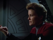 Filename=extant_StarTrek_VOY_4x07-ScientificMethod_01202.jpg
Filesize=128KiB
Dimensions=1200x900
Date added=Aug 20, 2019 extant_StarTrek_VOY_4x07-ScientificMethod_01202.jpg