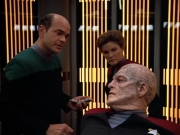 Filename=extant_StarTrek_VOY_4x07-ScientificMethod_01328.jpg
Filesize=225KiB
Dimensions=1200x900
Date added=Aug 20, 2019 extant_StarTrek_VOY_4x07-ScientificMethod_01328.jpg