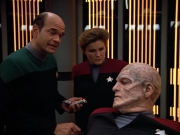 Filename=extant_StarTrek_VOY_4x07-ScientificMethod_01331.jpg
Filesize=197KiB
Dimensions=1200x900
Date added=Aug 20, 2019 extant_StarTrek_VOY_4x07-ScientificMethod_01331.jpg