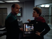 Filename=extant_StarTrek_VOY_4x07-ScientificMethod_01353.jpg
Filesize=150KiB
Dimensions=1200x900
Date added=Aug 20, 2019 extant_StarTrek_VOY_4x07-ScientificMethod_01353.jpg