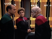 Filename=extant_StarTrek_VOY_4x07-ScientificMethod_01395.jpg
Filesize=201KiB
Dimensions=1200x900
Date added=Aug 20, 2019 extant_StarTrek_VOY_4x07-ScientificMethod_01395.jpg