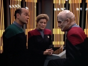 Filename=extant_StarTrek_VOY_4x07-ScientificMethod_01406.jpg
Filesize=211KiB
Dimensions=1200x900
Date added=Aug 20, 2019 extant_StarTrek_VOY_4x07-ScientificMethod_01406.jpg