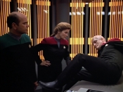 Filename=extant_StarTrek_VOY_4x07-ScientificMethod_01418.jpg
Filesize=215KiB
Dimensions=1200x900
Date added=Aug 20, 2019 extant_StarTrek_VOY_4x07-ScientificMethod_01418.jpg