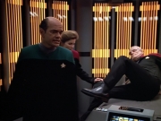 Filename=extant_StarTrek_VOY_4x07-ScientificMethod_01419.jpg
Filesize=224KiB
Dimensions=1200x900
Date added=Aug 20, 2019 extant_StarTrek_VOY_4x07-ScientificMethod_01419.jpg