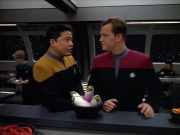 Filename=extant_StarTrek_VOY_4x07-ScientificMethod_01455.jpg
Filesize=164KiB
Dimensions=1200x900
Date added=Aug 20, 2019 extant_StarTrek_VOY_4x07-ScientificMethod_01455.jpg