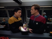 Filename=extant_StarTrek_VOY_4x07-ScientificMethod_01458.jpg
Filesize=163KiB
Dimensions=1200x900
Date added=Aug 20, 2019 extant_StarTrek_VOY_4x07-ScientificMethod_01458.jpg