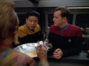 Filename=extant_StarTrek_VOY_4x07-ScientificMethod_01479.jpg
Filesize=163KiB
Dimensions=1200x900
Date added=Aug 20, 2019 extant_StarTrek_VOY_4x07-ScientificMethod_01479.jpg