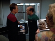 Filename=extant_StarTrek_VOY_4x07-ScientificMethod_01607.jpg
Filesize=165KiB
Dimensions=1200x900
Date added=Aug 20, 2019 extant_StarTrek_VOY_4x07-ScientificMethod_01607.jpg