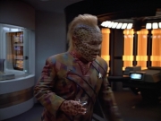 Filename=extant_StarTrek_VOY_4x07-ScientificMethod_01644.jpg
Filesize=175KiB
Dimensions=1200x900
Date added=Aug 20, 2019 extant_StarTrek_VOY_4x07-ScientificMethod_01644.jpg
