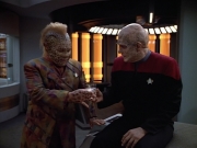 Filename=extant_StarTrek_VOY_4x07-ScientificMethod_01650.jpg
Filesize=172KiB
Dimensions=1200x900
Date added=Aug 20, 2019 extant_StarTrek_VOY_4x07-ScientificMethod_01650.jpg
