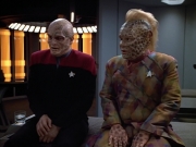 extant_StarTrek_VOY_4x07-ScientificMethod_01701.jpg