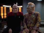 Filename=extant_StarTrek_VOY_4x07-ScientificMethod_01722.jpg
Filesize=180KiB
Dimensions=1200x900
Date added=Aug 20, 2019 extant_StarTrek_VOY_4x07-ScientificMethod_01722.jpg