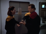 Filename=extant_StarTrek_VOY_4x07-ScientificMethod_01762.jpg
Filesize=125KiB
Dimensions=1200x900
Date added=Aug 20, 2019 extant_StarTrek_VOY_4x07-ScientificMethod_01762.jpg