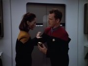 Filename=extant_StarTrek_VOY_4x07-ScientificMethod_01763.jpg
Filesize=125KiB
Dimensions=1200x900
Date added=Aug 20, 2019 extant_StarTrek_VOY_4x07-ScientificMethod_01763.jpg
