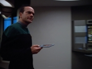 Filename=extant_StarTrek_VOY_4x07-ScientificMethod_01778.jpg
Filesize=110KiB
Dimensions=1200x900
Date added=Aug 20, 2019 extant_StarTrek_VOY_4x07-ScientificMethod_01778.jpg